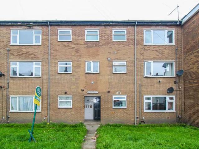 Flat for sale in Heath, West Yorkshire