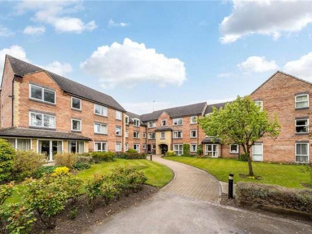 Flat for sale in Wetherby