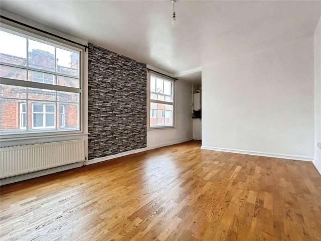 Flat for sale in New Catton, Norwich
