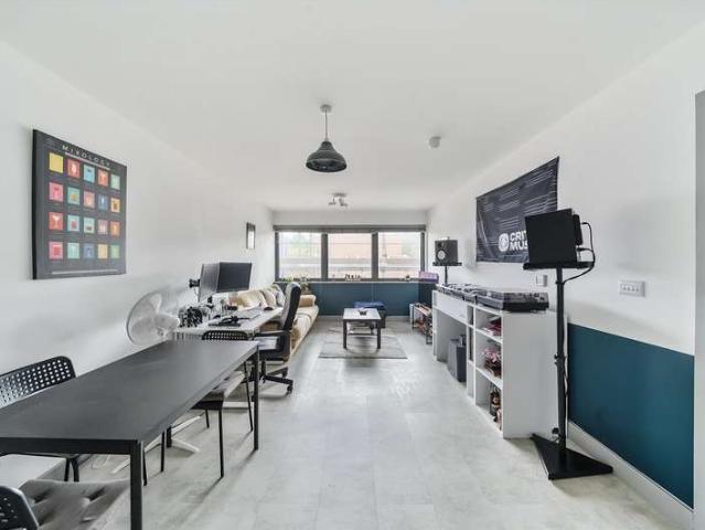 Flat for sale in St Philip's Marsh, Feckenham