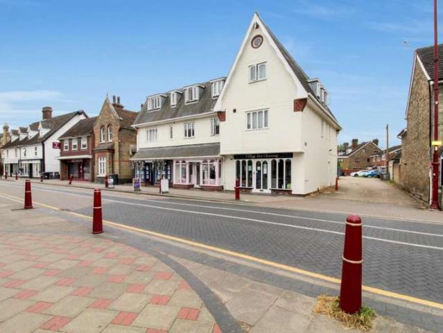 Flat for sale in Colliers End, Hertfordshire