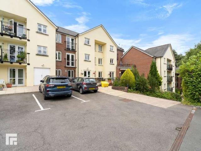 Flat for sale in Falcon Lodge, Wales