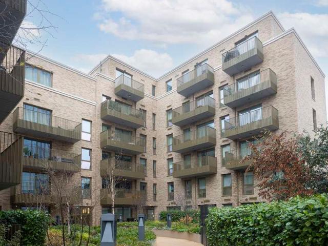 Flat for sale in St. John's Wood, Greater London
