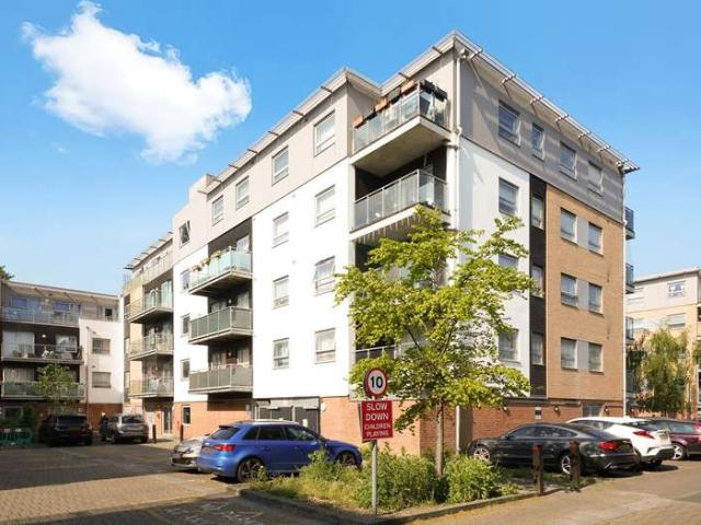 Flat for sale in London Borough of Merton, Greater London