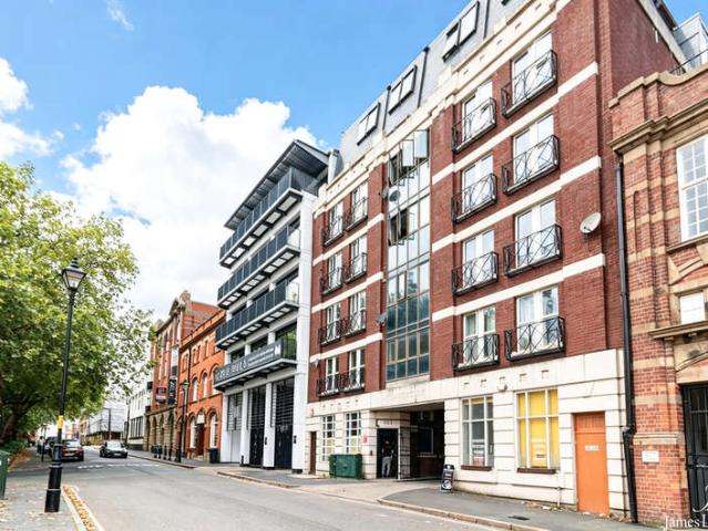 Flat for sale in Jewellery Quarter, West Midlands