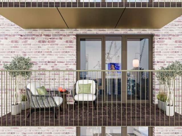 Flat for sale in Preston, Greater London