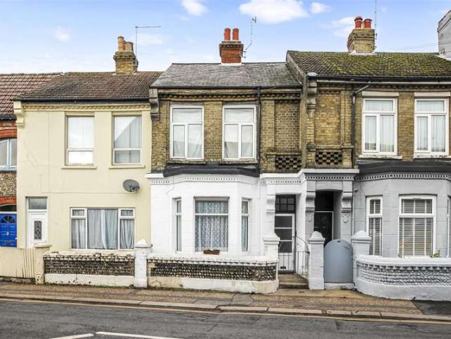 Flat for sale in West Worthing, Worthing