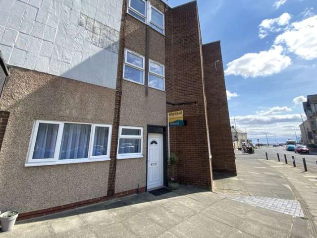 Flat for sale in Whitley Bay, North Tyneside