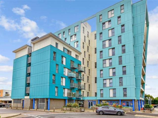 Flat for sale in Fratton, City Of Portsmouth