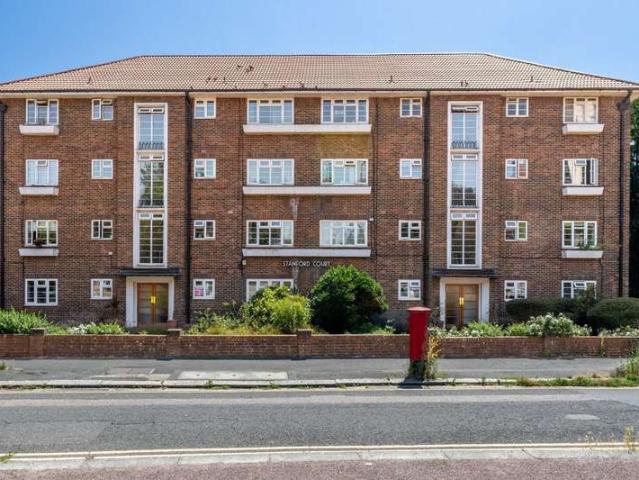 Flat for sale in Round Hill, Brighton & Hove