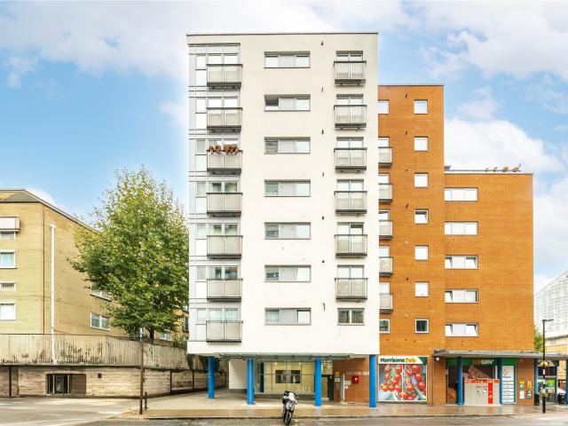 Apartment for rent in Barton, Devon and Torbay