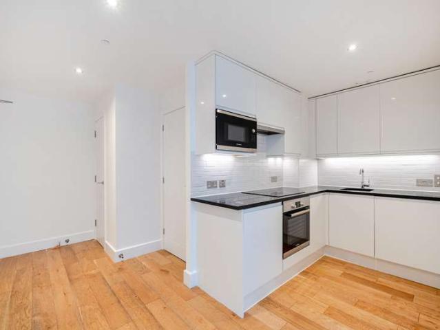 Flat for sale in Greater London