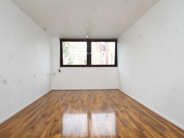 Apartment for rent in Chalk Farm, Greater London