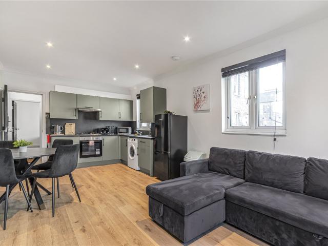 Apartment for rent in London Borough of Lewisham, New Cross