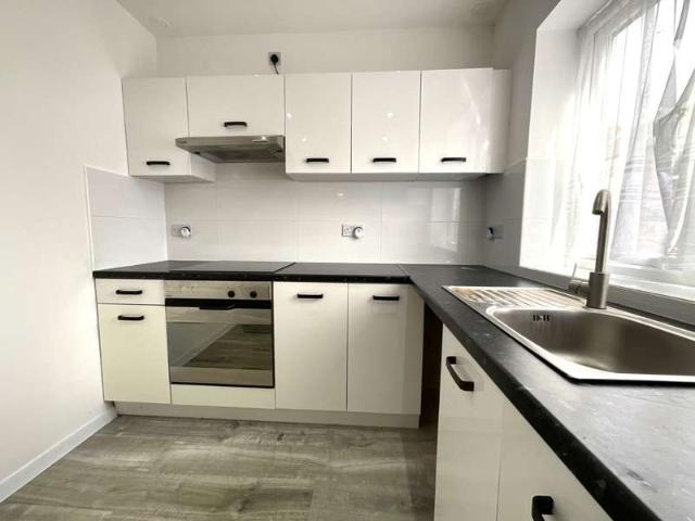 Flat for rent in Instoneville, Doncaster