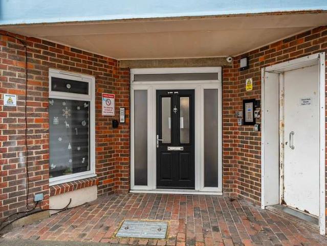 Flat for sale in Clapham, West Sussex