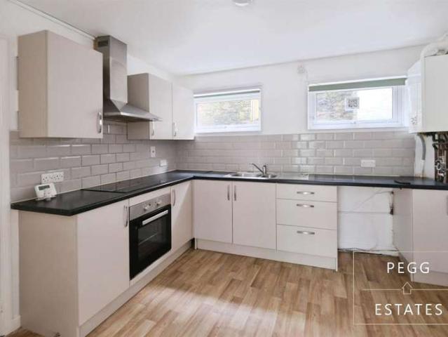 Flat for sale in Plainmoor, Torquay