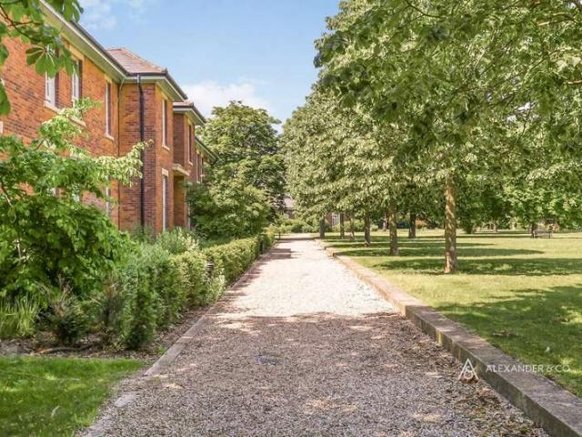Flat for rent in Evershot, Oxfordshire