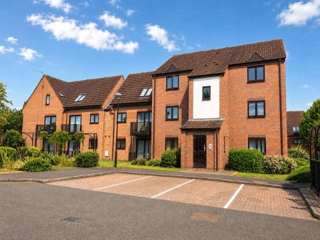 Flat for sale in Haddon, East Midlands