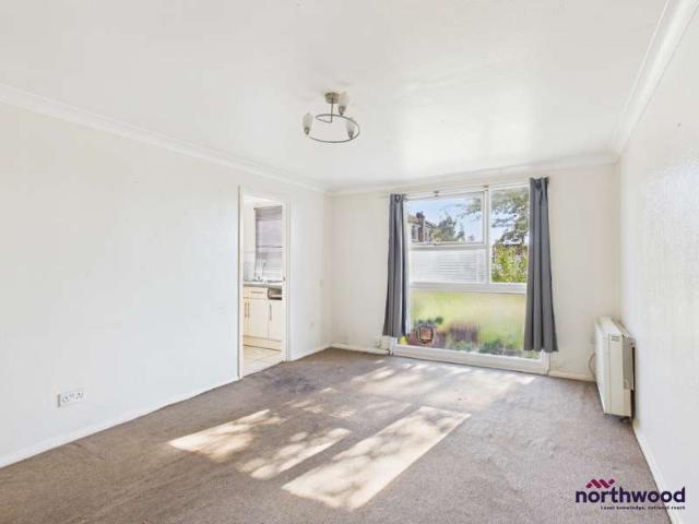 Flat for sale in St Leonards, Hastings
