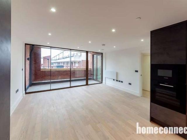 Flat for rent in Cat Hill, Isle Of Man