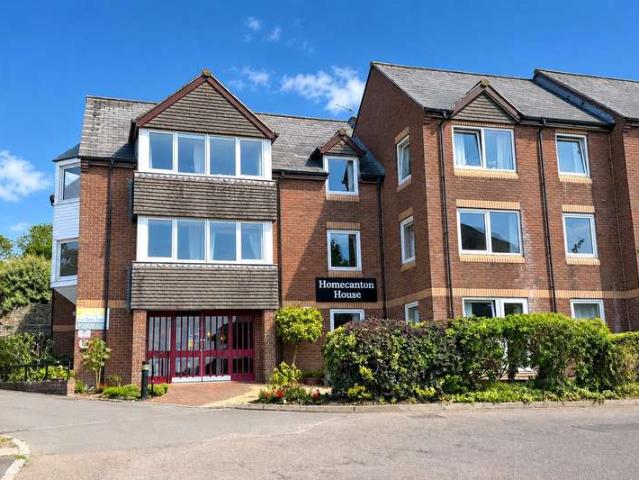 Flat for sale in Wincanton