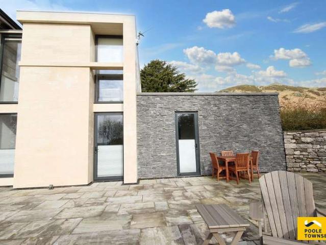 Flat for sale in Ulverston