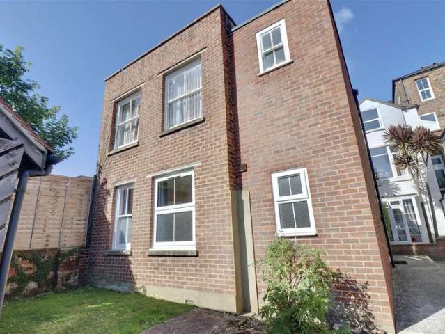 Flat for sale in Old Portsmouth, City Of Portsmouth