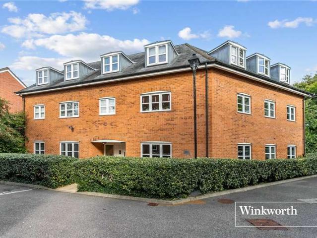 Flat for sale in Friern Barnet, Isle Of Man
