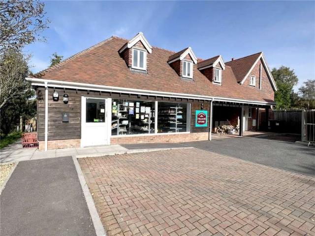 Flat for sale in Hampshire