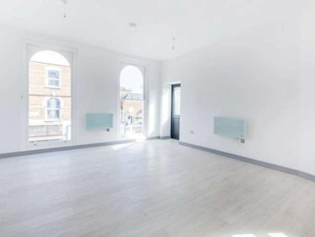 Flat for rent in Dalston, Shacklewell