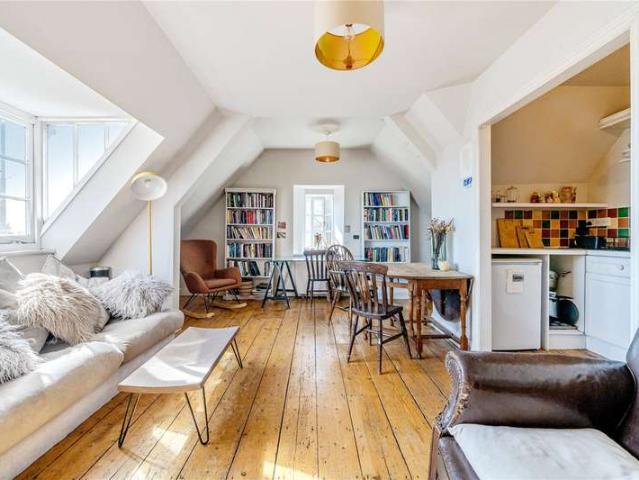 Flat for sale in The Slade, Isle Of Man