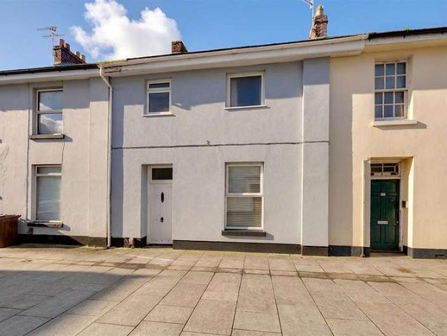 Flat for sale in Stonehouse, Mount Wise