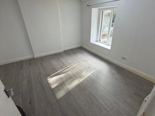 Apartment for rent in St George, Bristol