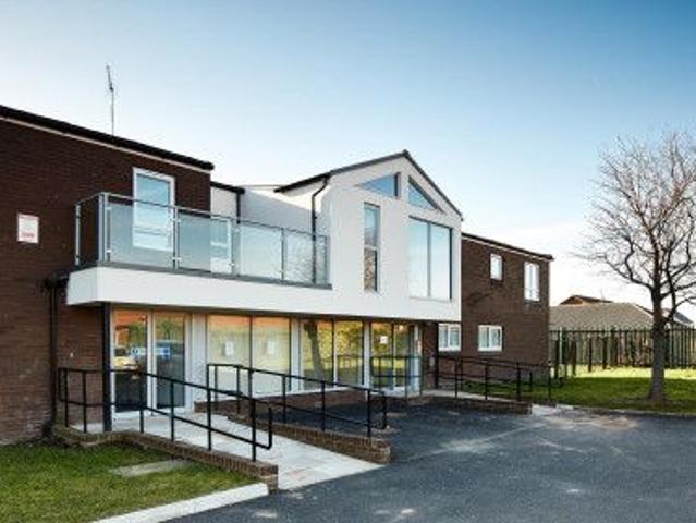 Apartment for rent in Calderstones
