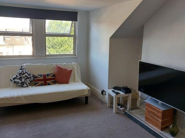 Apartment for rent in Aldrington