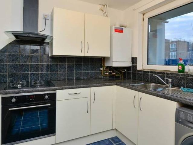 Apartment for rent in Avebury East Estate, Bethnal Green