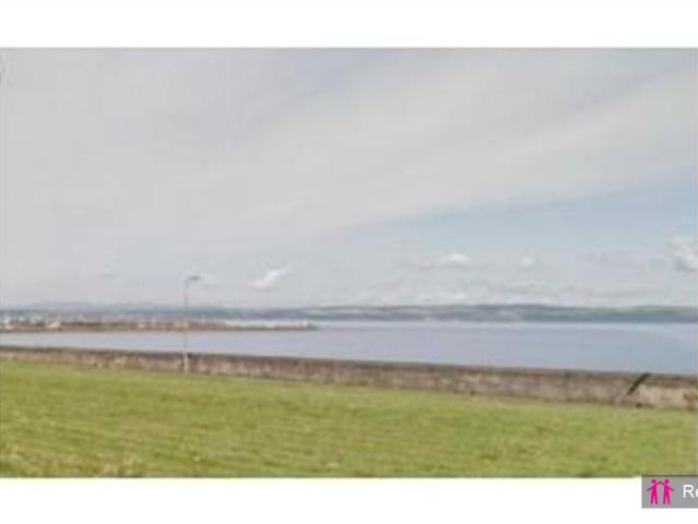 Apartment for rent in Trinity, Scotland