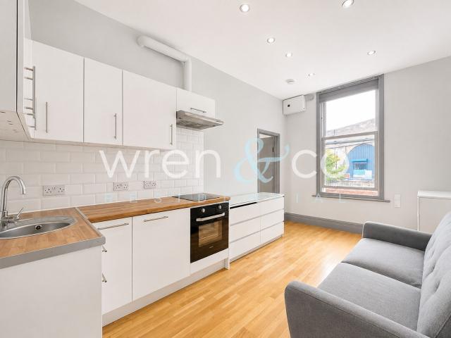 Apartment for rent in West Hampstead, Greater London