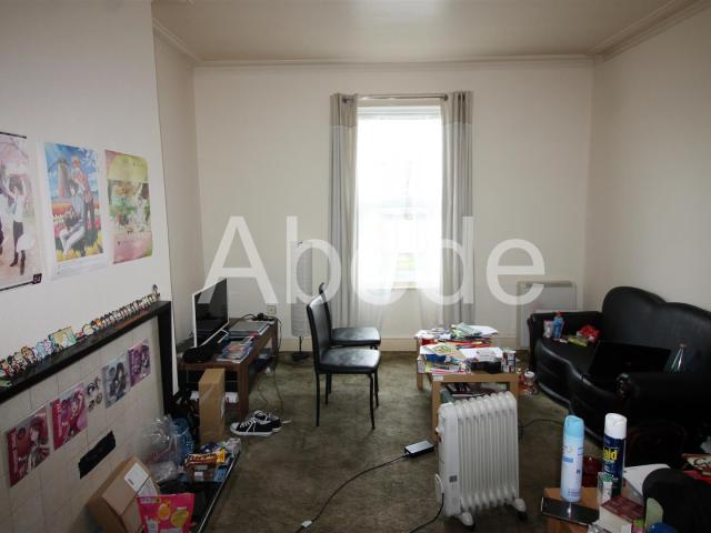 Apartment for rent in Little Woodhouse, Leeds