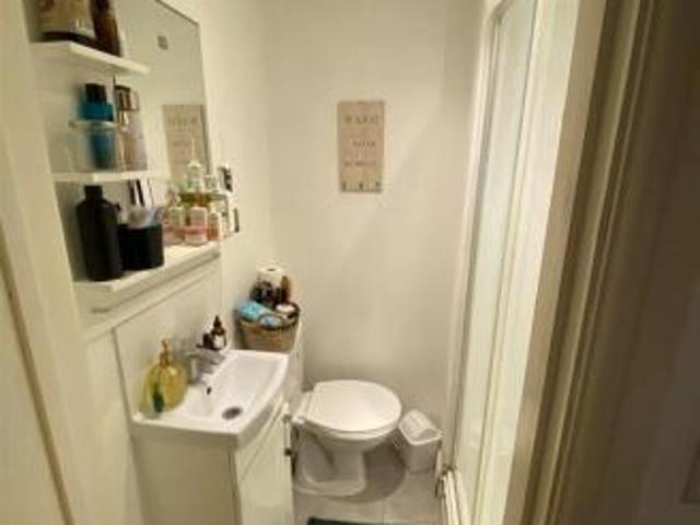 Flat for rent in Eldon