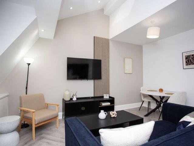 Flat for rent in Black Bourton, Oxfordshire