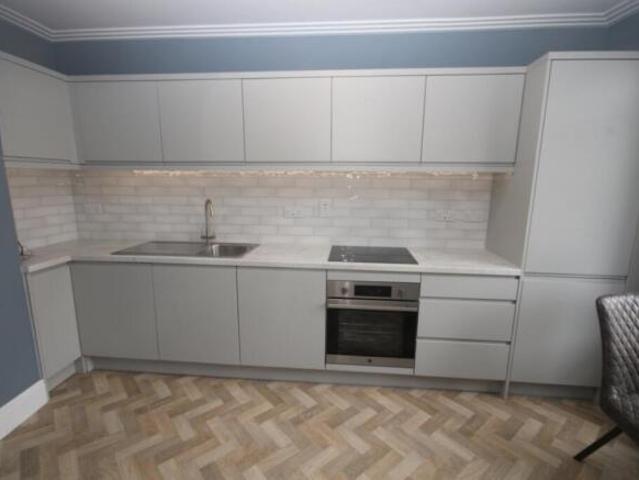 Flat for rent in Hoole, Two Mills