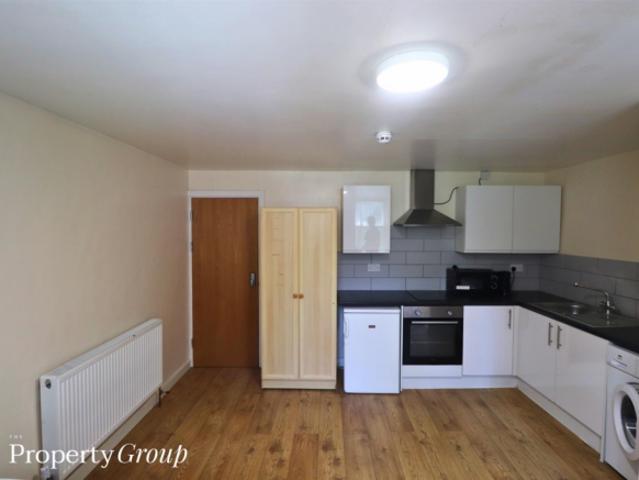 Flat for rent