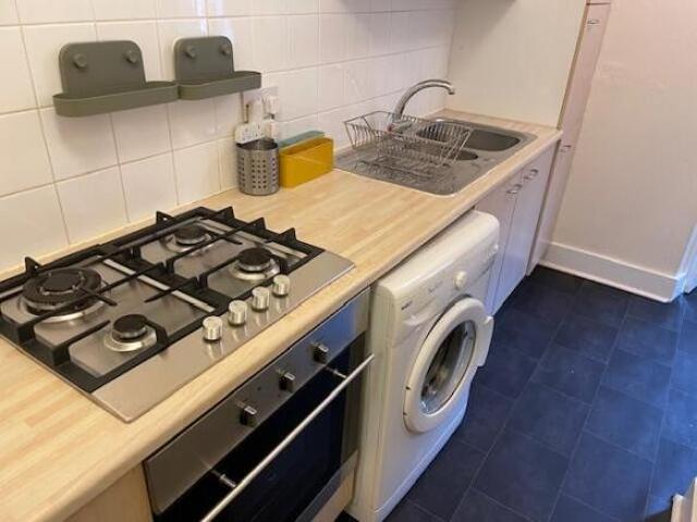 Flat for rent in Cat Hill
