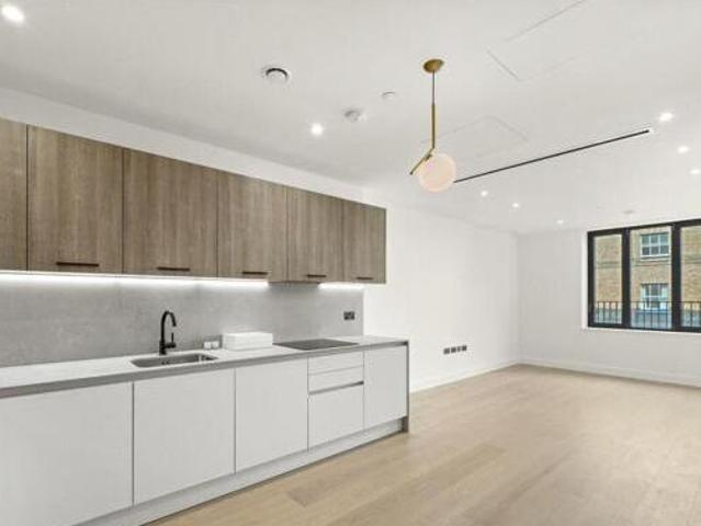 House for sale in City of London, Greater London