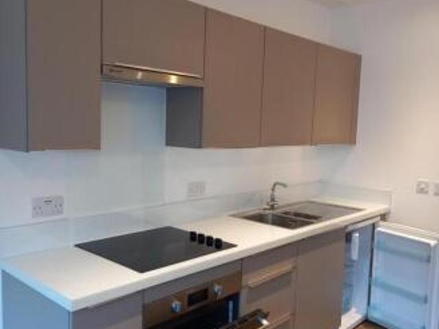 Flat for rent in Alton Barnes