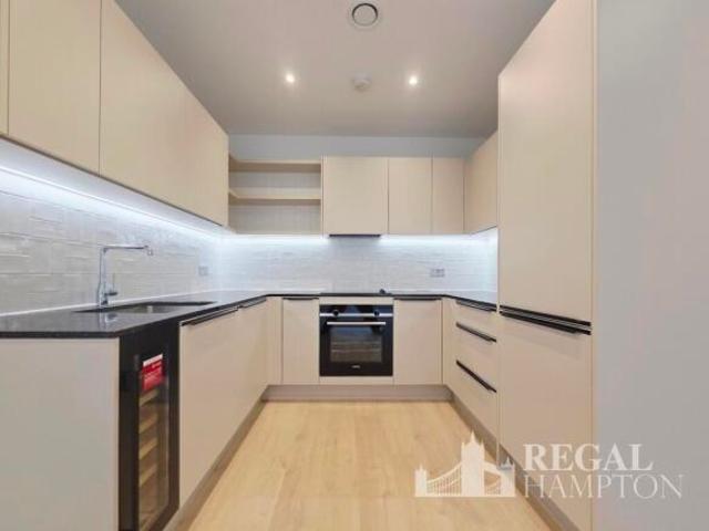 Flat for rent in Cat Hill