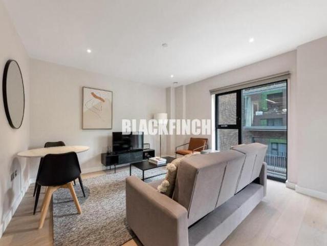 Flat for rent in Cat Hill
