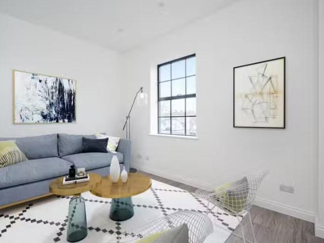 House for rent in Blackhills, Surrey